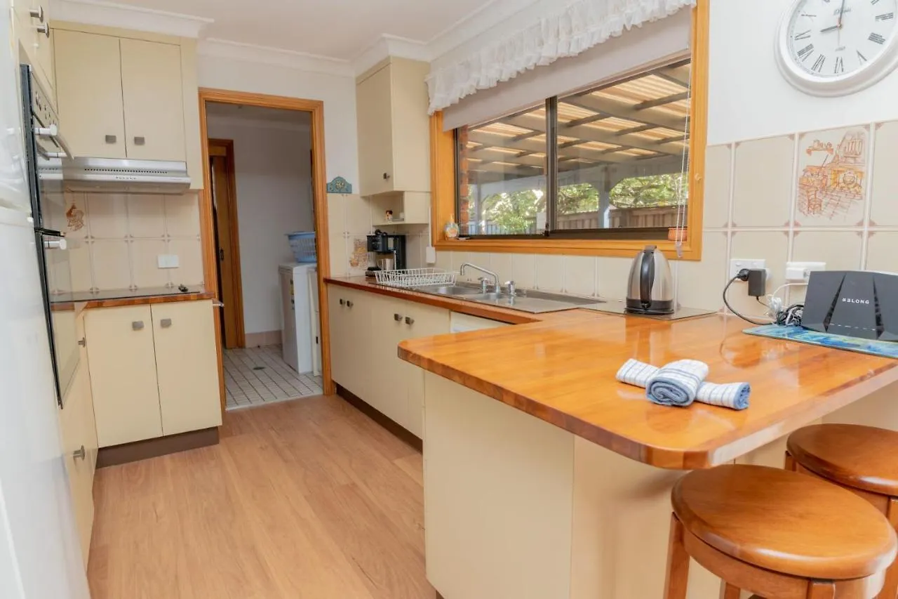 Mckinnon On The Bay East Ballina Holiday home